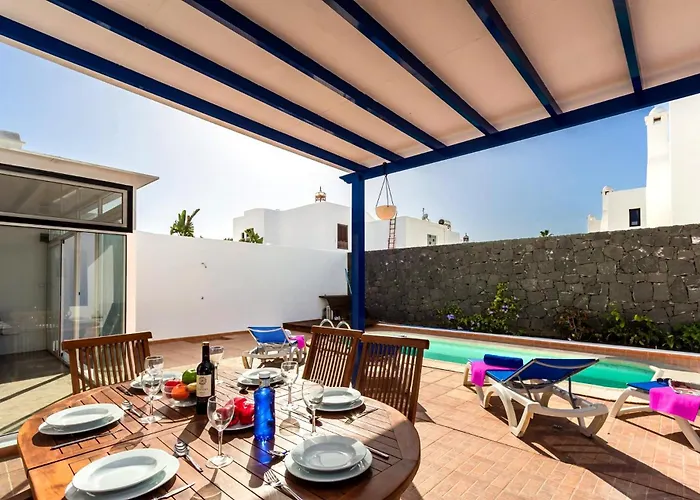 Natacha Пуэрто дель Кармен