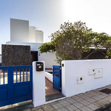 Natacha * Puerto del Carmen (Lanzarote)