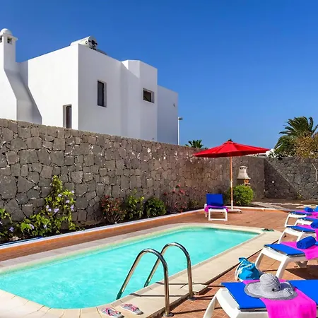 Natacha Villa Puerto del Carmen (Lanzarote)